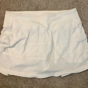 Lululemon pace rival skort - size 4